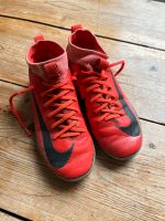 Fußball Hallenschuhe 32 neon rot Nike mercurial Niedersachsen - Stolzenau Vorschau