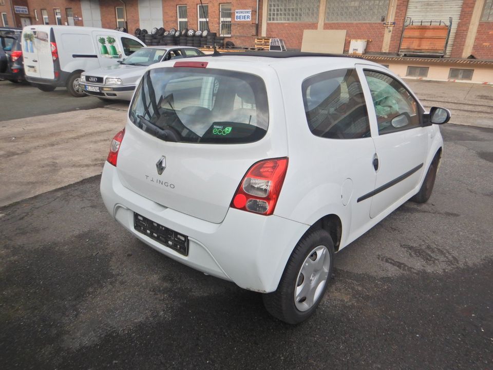 Renault Twingo II /  .1149ccm.  55KW / 244 in Neuss