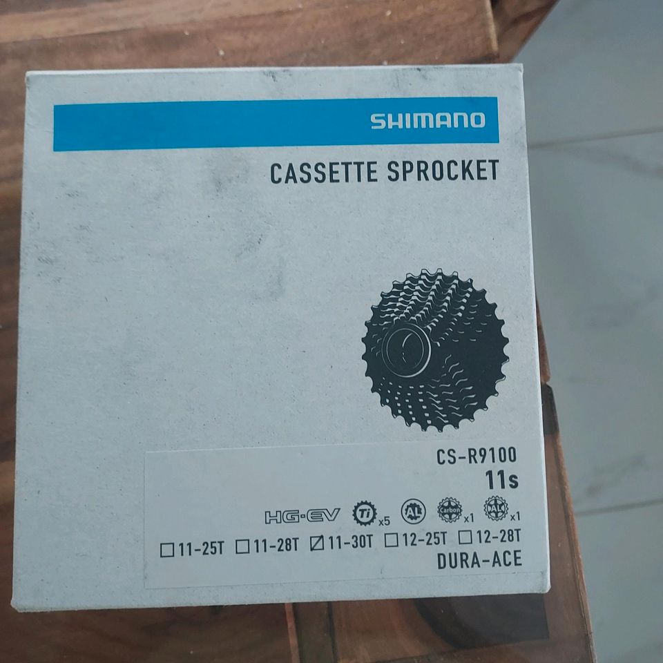 Shimano Cassette  Sprocket in Winnenden