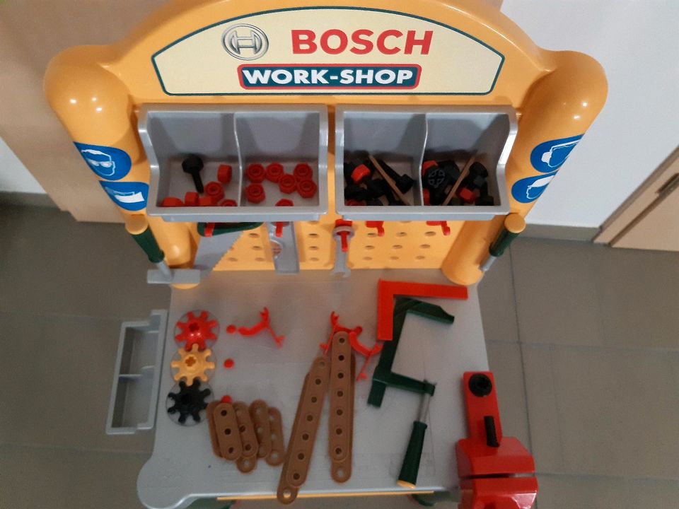 Bosch Werkbank Kinder in Poppenhausen