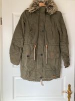 Mantel Jacke Parker Military Khaki grün Kapuze C&A XS Friedrichshain-Kreuzberg - Friedrichshain Vorschau