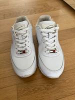 Tommy Hilfiger Sneaker Sport Freizeit Schuhe weiß Berlin - Mitte Vorschau