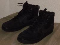 Nike Sneaker Court Borough Mid 2 Boot BG Gr.40 black unisex Hessen - Schotten Vorschau