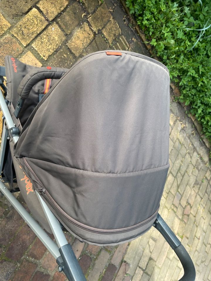 Buggy Kinderwagen cybex callisto braun in Leipzig