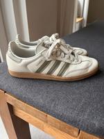 Adidas Samba creme weiss 41 1/3 Hessen - Büdingen Vorschau