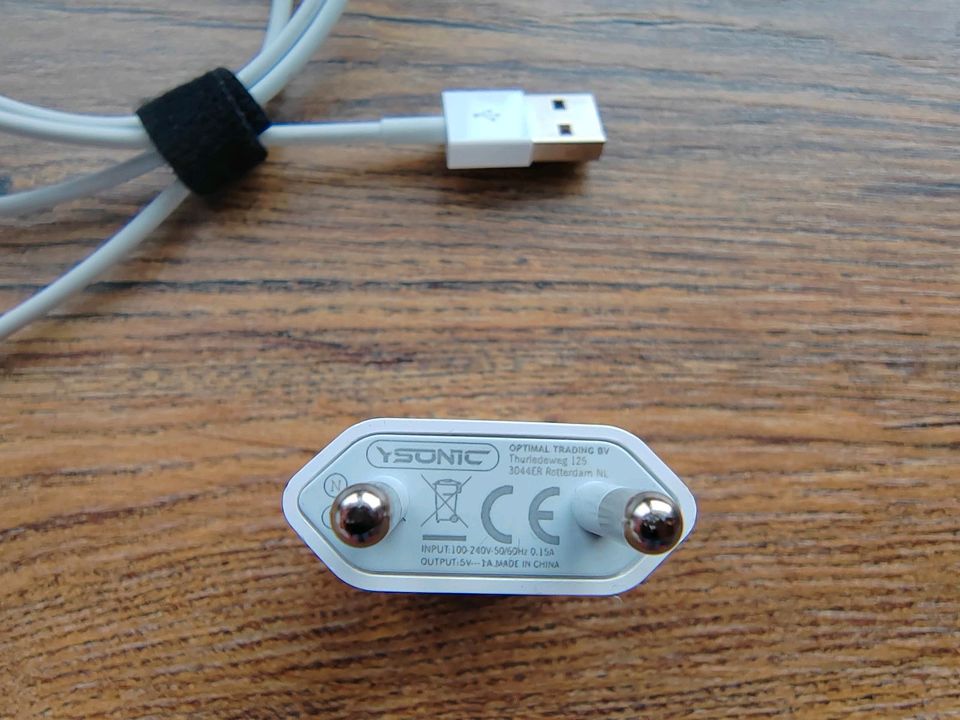 YSonic Universal USB Ladegerät, Netzteil + USB zu Lightning Kabel in Warendorf