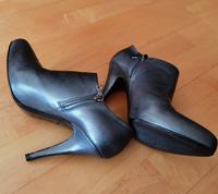 Hochwertige Stiefelette PRADA Große 38, 5 Kr. München - Garching b München Vorschau