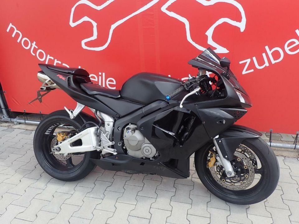 Honda CBR 600 RR PC37 Verkleidung Felge Schwinge Sitz Tank Motor in Bayern  - Mantel | Motorradersatz- & Reperaturteile | eBay Kleinanzeigen ist jetzt  Kleinanzeigen