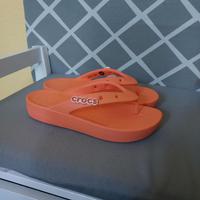 Crocs Flipflops Gr.36/37 NEU Zehentrenner Niedersachsen - Nordhorn Vorschau