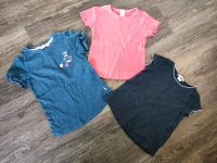 3 T-Shirts Gr. 110/116 u.a. H&M Niedersachsen - Helmstedt Vorschau