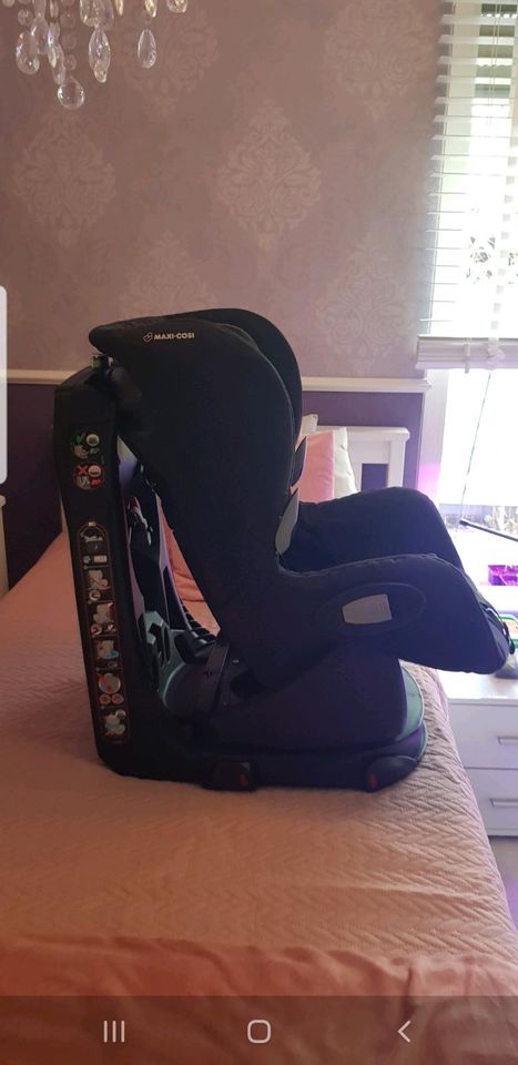 Maxi Cosi Kindersitz Babysitz drehbar in Hameln