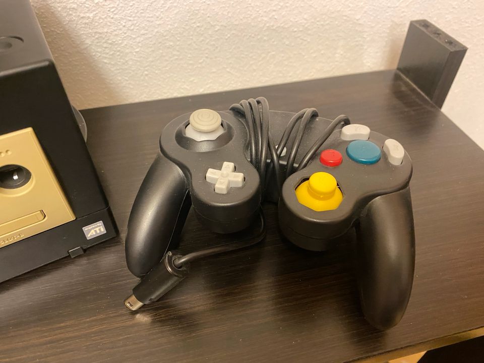 Nintendo Gamecube Konsole Retro Controller in Dülmen