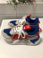 Puma RS-X Transformers Optimus Prime Größe 36 München - Moosach Vorschau