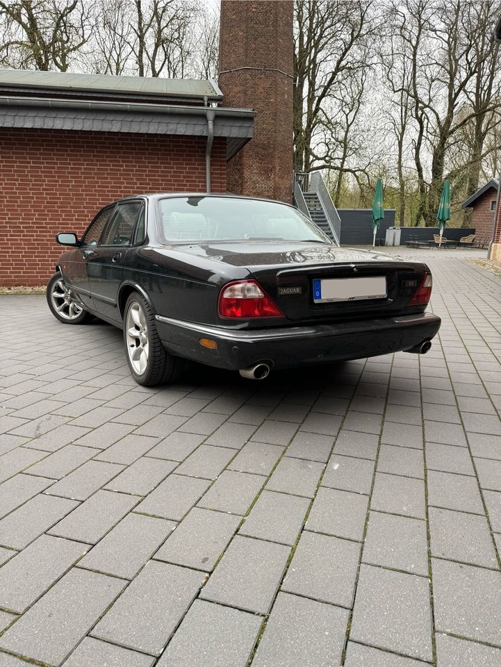 Jaguar XJR 4.0 V8 in Löhne