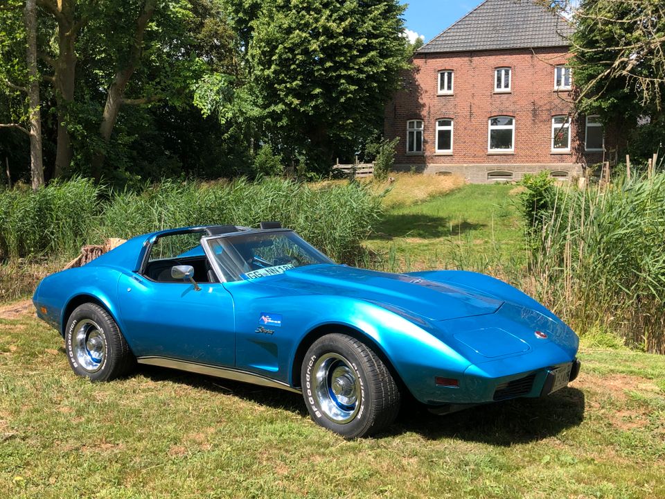 1976 CHEVY Corvette C3 blue in Butjadingen