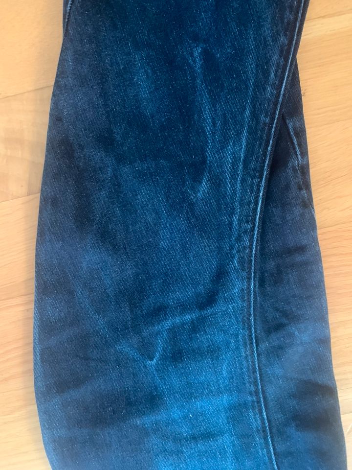 G-Star Jeans 34/34 mit toller Farbe und Waschung Tappered in Dresden