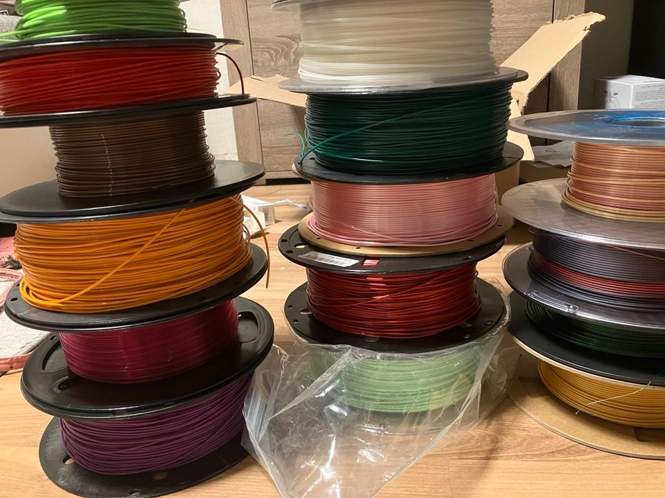 Meterware 3D Filament PLA, PETG verschiedene Farben in Delbrück