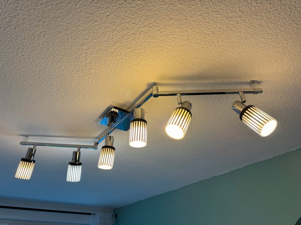 Moderne Zimmerlampe chrom in Weilerswist