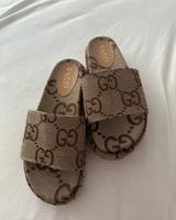 Gucci Sandalen Nordrhein-Westfalen - Bergisch Gladbach Vorschau