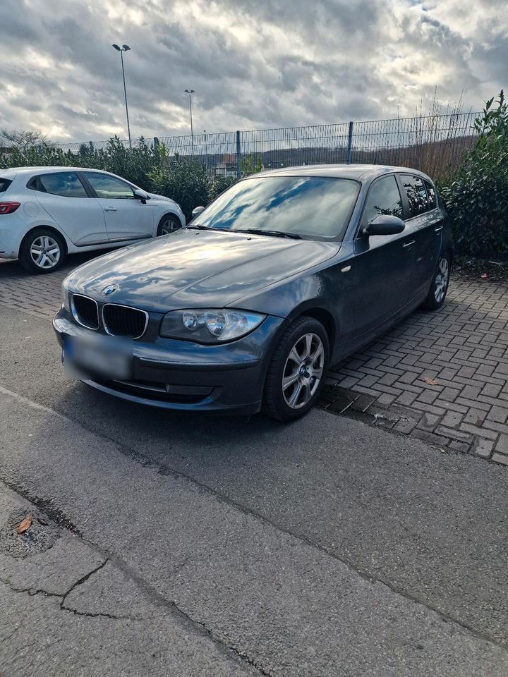 BMW 118d- Klima-Tempomat-PDC Hinten in Arnsberg