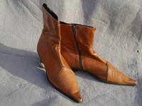Stiefelette Donna Carolina, braun Nordrhein-Westfalen - Rödinghausen Vorschau