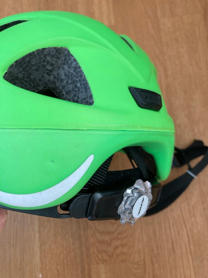 Alpina Kinder Fahrradhelm in Ehrenkirchen