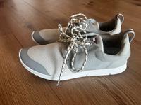 Sportschuhe Sneaker 40 grau weiß Tommy Hilfiger Bayern - Augsburg Vorschau