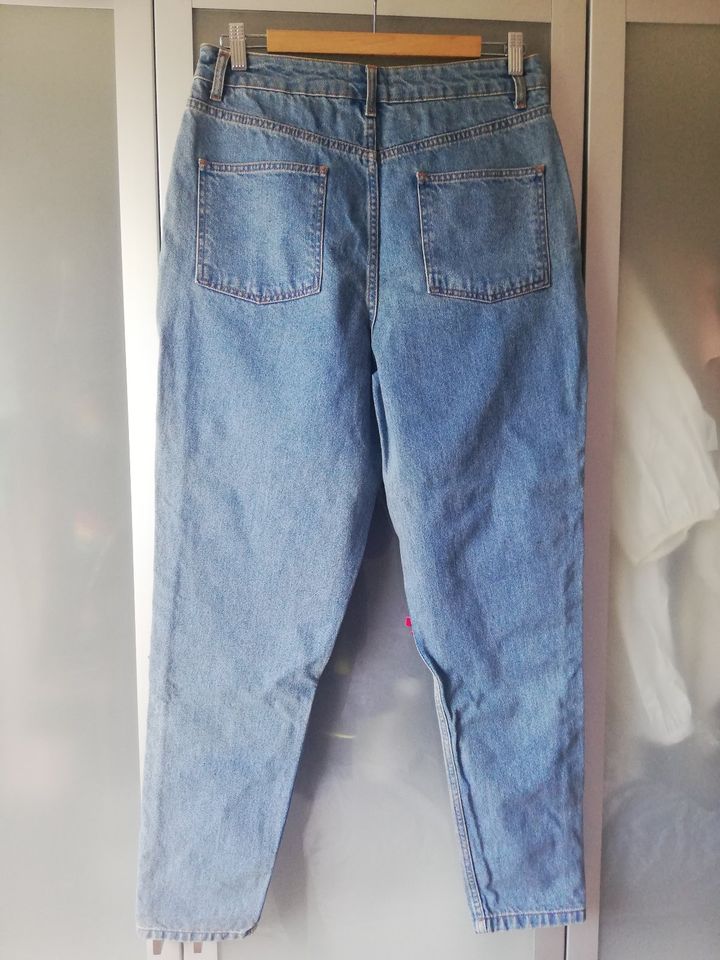 WAH London x ASOS High Waist Boyfriend Jeans Schleifen Gr. 38/M in Mülheim (Ruhr)