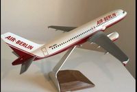 Hochwertiges Air Berlin Flugzeugmodell Maßstab 1:100 Pacmin West - Griesheim Vorschau