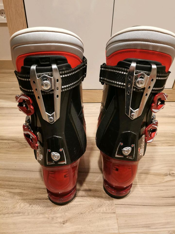 Nordica SportMachine 100 SkiSchuhe Rot/Schwarz - Größe 43 in Rieschweiler-Mühlbach