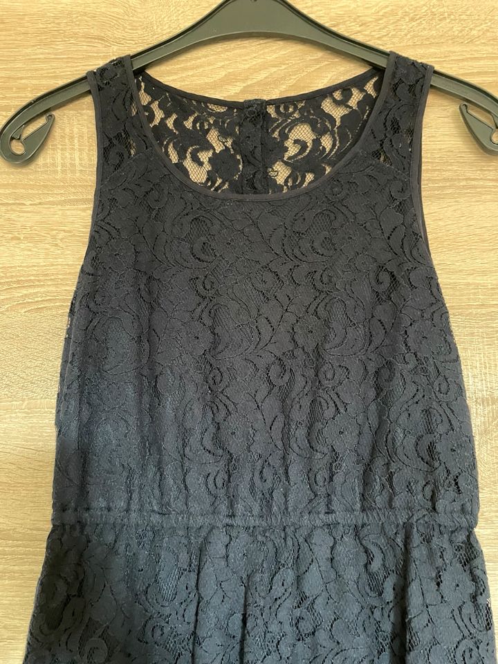 Kleid Dunkelblau Größe 36 in Haunsheim