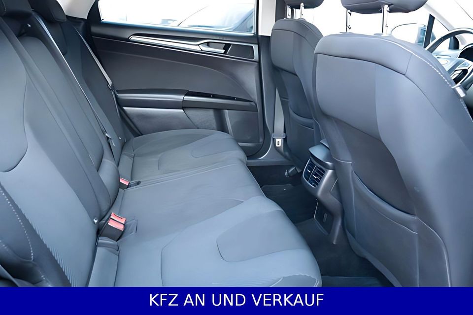 Ford Mondeo Turnier Titanium/E1 in Magdeburg