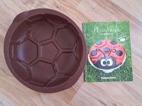 Tupperware Silikon Phantasie mit Buch, Backform Fußball Bayern - Kalchreuth Vorschau