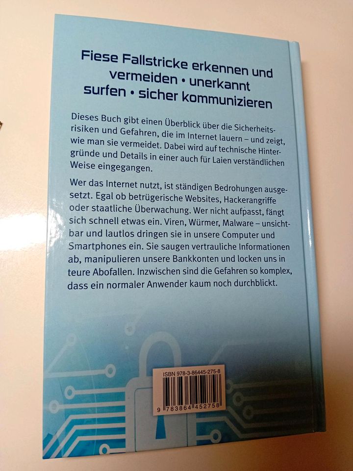 Sicherheit im Internet Thorsten Petrowski Hardcover in Mainz