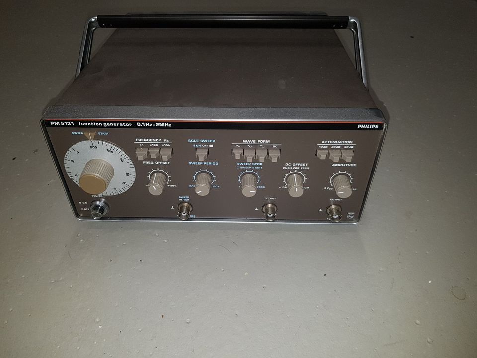 Function Generator 0,1Hz - 2MHz von Philips in Kirchheimbolanden