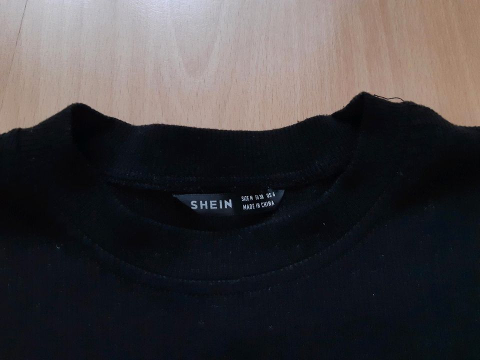 Schwarzes Crop T-Shirt Gr. 38 M von Shein Rippstrick in Dresden