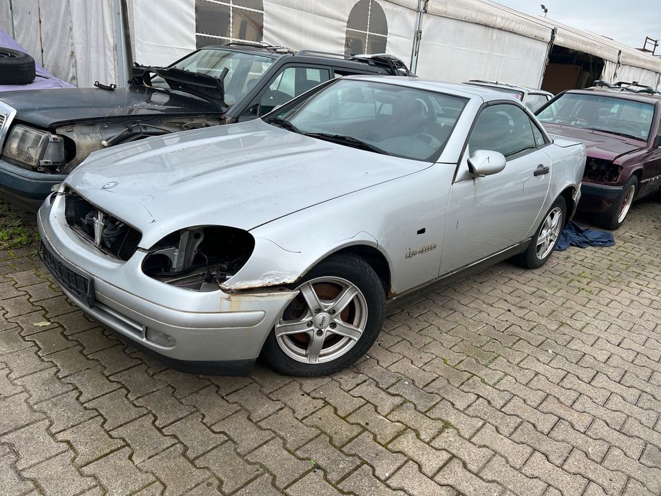 Mercedes SLK R170 Gebrauchtteile Schlachtfest Ersatzteile in Köln Vogelsang