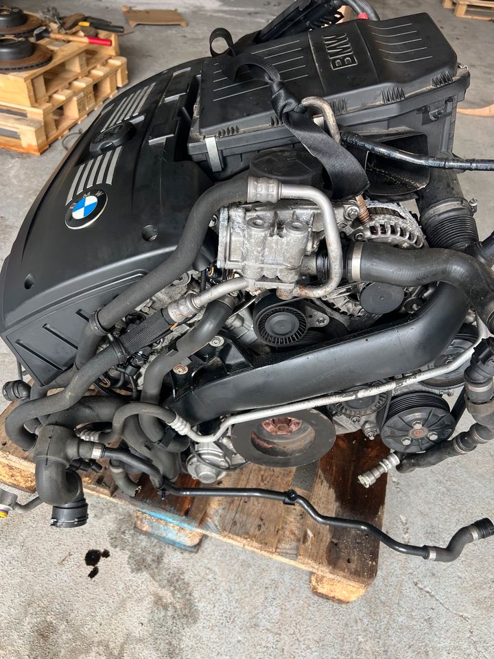 BMW e82 e88 e60 e61 135i Komplett Motor N54B30A 225KW/306PS in Dierdorf