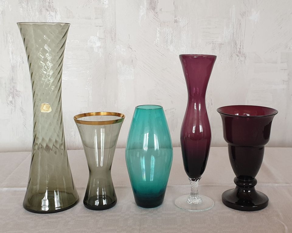 Vasen Glas Rauchglas • mid century • vintage in Hohenwestedt