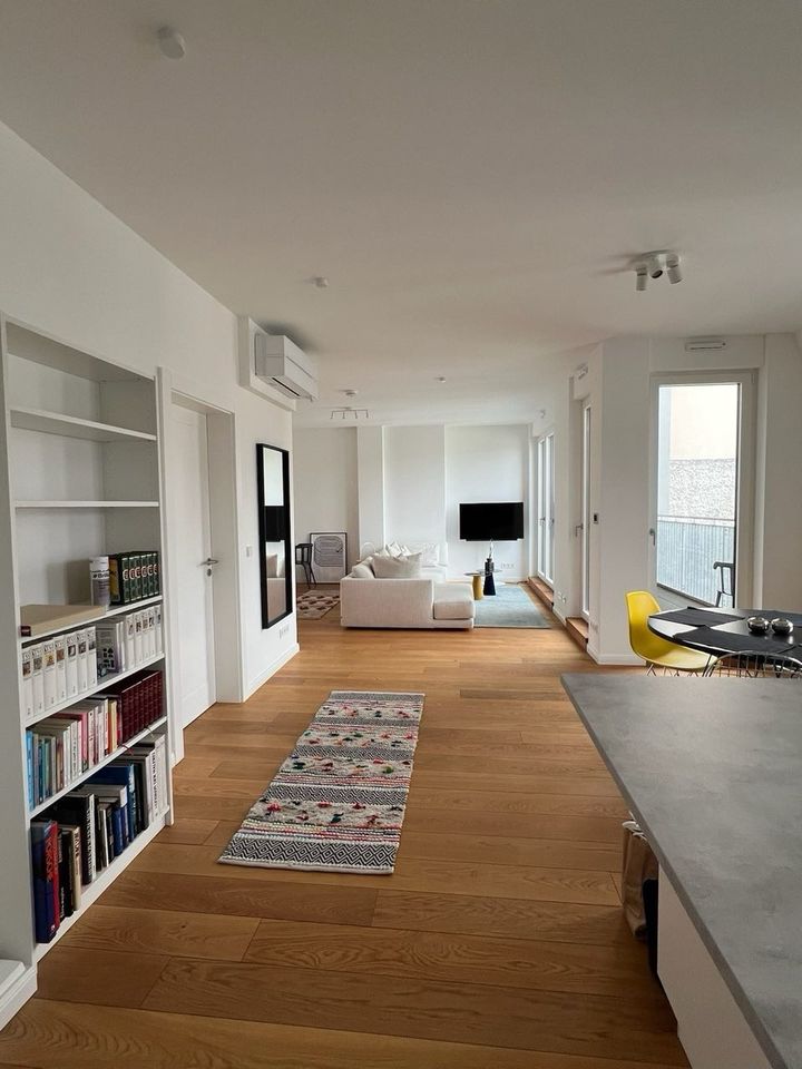 1 room in Torstrasse Penthouse apartment with balcony in Berlin