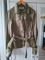 Sommerjacke Jacke Only in Gr. S olivgrün grün Niedersachsen - Scheeßel Vorschau
