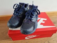 Nike Air Huarache Sneaker Gr. 41 26cm dunkelblau Bielefeld - Bielefeld (Innenstadt) Vorschau