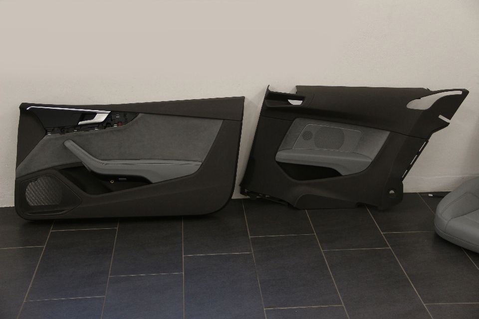 Audi A5 F5 Coupe Innenausstattung Leder Sport Sitze SHZ felsgrau in Aurich