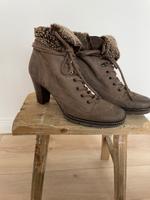 Paul Green Stiefel Gr 38 UK 5 Taupe mit Fell Niedersachsen - Sittensen Vorschau