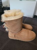 UGG Bailey Bow II Chestnut, Größe 39, neuwertig, 2x getragen Nordrhein-Westfalen - Rheine Vorschau