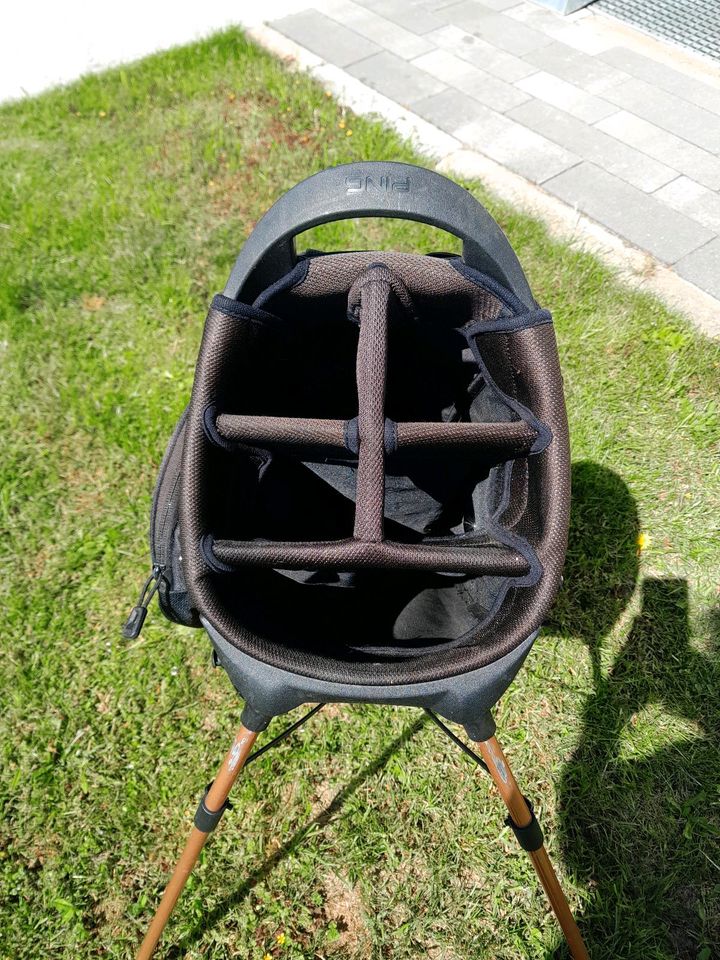 Verkaufe Golfstandbag von Ping in Dietenheim