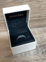 Pandora Ring „Eiskristalle“ mit 3 blauen Zirkonia, Größe 58 Thüringen - Meuselwitz Vorschau
