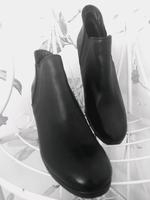 NEU Paul Green Ankle Boots Schwarz Größe 39,5 Niedersachsen - Burgdorf Vorschau