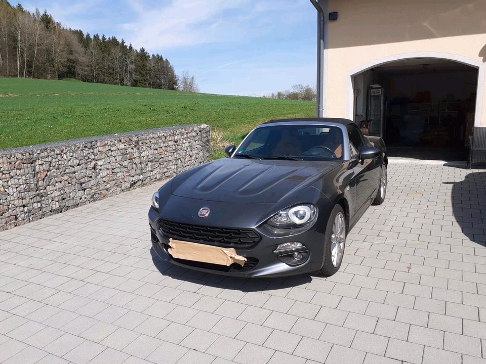 Fiat Spider 1.4 Turbo Lusso in Rettenbach Oberpf