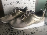 Nike Roshe One Sneaker beige gold 38,5 Saarland - Heusweiler Vorschau